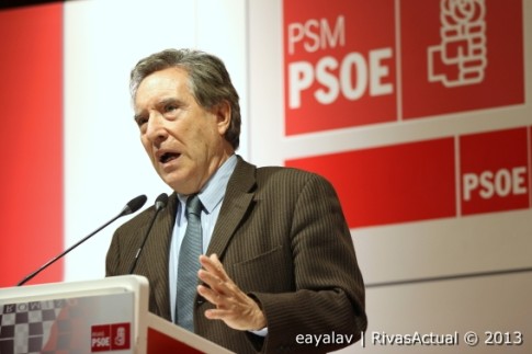 Iñaki Gabilondo, durante su discurso tras recibir el premio (Fotos Enrique Ayala)