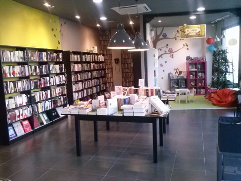 Una imagen del interior de la librería.