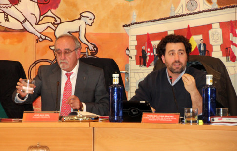 José Masa (izquierda) y Pedro del Cura, durante la celebración del pleno del mes de noviembre (Foto Rivas Actual)