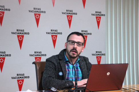 Curro García Corrales, esta mañana, durante la presentación del festival ante los medios (Foto Rivas Actual)