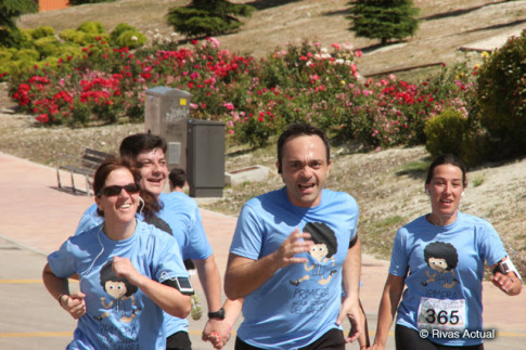 Varios corredores llegando a la meta (Foto Rivas Actual)