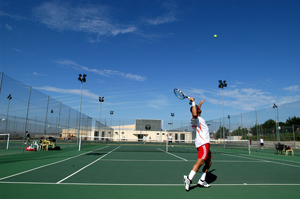 Una de las pistas de tenis municipales (Foto rivasciudad.es)