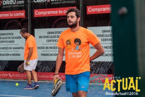 Torneo de pádel en beneficio de los refugiados (Foto: Rivas Sahel)