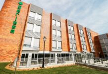 Geriasa, la más moderna de las residencias abiertas en Rivas, ofrece 300 plazas para mayores autónomos y asistidos