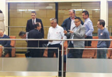 Rivas requiere a la Comunidad mejor transporte público, unificación de zonas tarifarias y eliminar la ‘Ley Uber’
