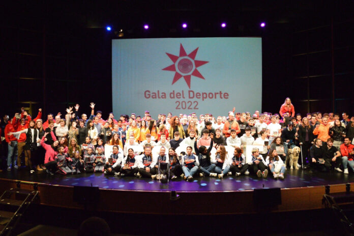 Gala-Deporte-2022 Deportistas reconocidos en la Gala de 2022 (Foto Paco Rodríguez / Rivas Actual).