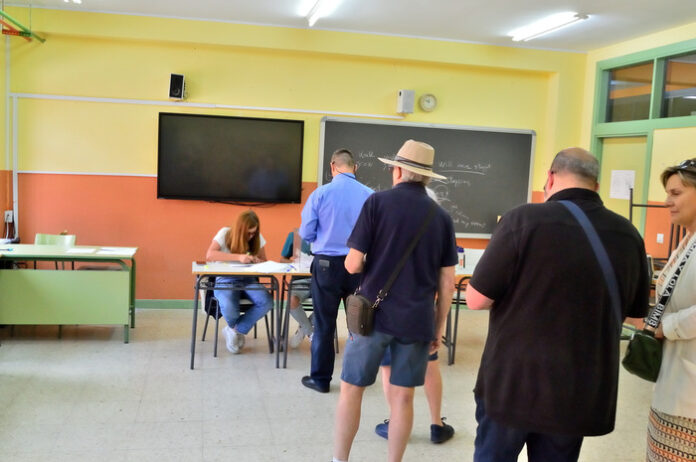 Votacion Elecciones Europeas 2024-Votacion Las Lagunas