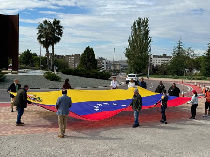 Acto bandera de Venezuela