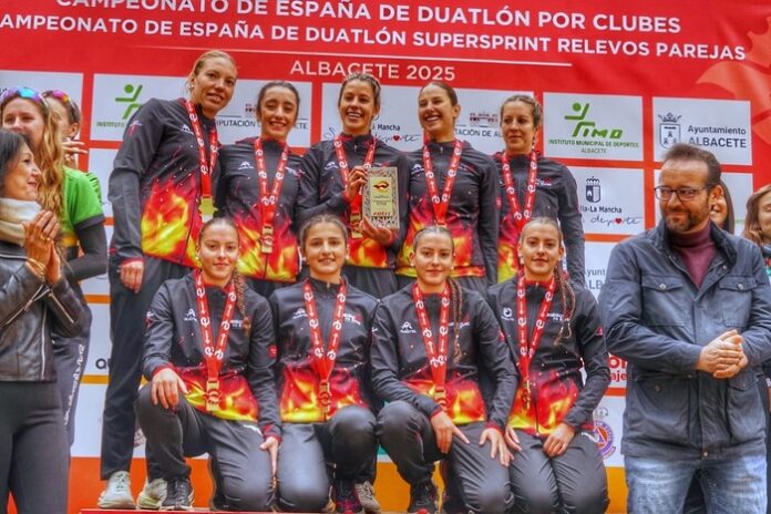 Diablillos CE Duatlon equipo femenino campeón Liga Nacional