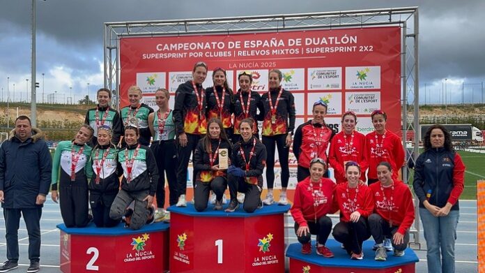 Equipo femenino Diablillos Campeonato España Duatlon Supersprint clubes, relevos mixtos y relevos 2x2 - Foto 1