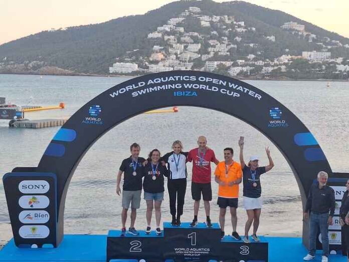 Subcampeonato master aguas abiertas AD Rivas Natación