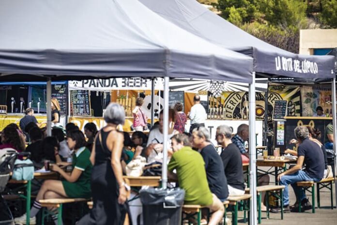 Feria-Cerveza-2023-mesas (1)