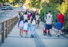 Más de 11.000 escolares de Rivas inician hoy su vuelta al cole en Infantil y Primaria, mientras que otros 6.000 lo harán mañana en Secundaria y Bachillerato Vuelta al cole en 2024 (Foto Ayto Rivas / Mario)