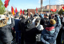 Decenas de personas homenajean en Rivas a los abogados y administrativos asesinados por fascistas en Madrid en 1977