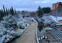 La nieve cubre Rivas, aunque el Ayuntamiento no reporta ningún incidente reseñable en la ciudad