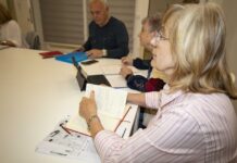 El Ayuntamiento ofrece un taller sobre prevención y seguridad para personas mayores
