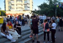 Covibar volvió a reunir a cientos de vecinos en la Fiesta de la Primavera