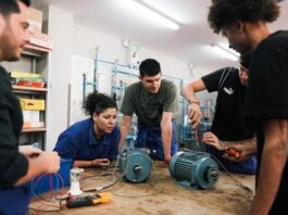 La Comunidad abre un último plazo de inscripción en las 6.600 plazas públicas aún vacantes en FP para este curso
